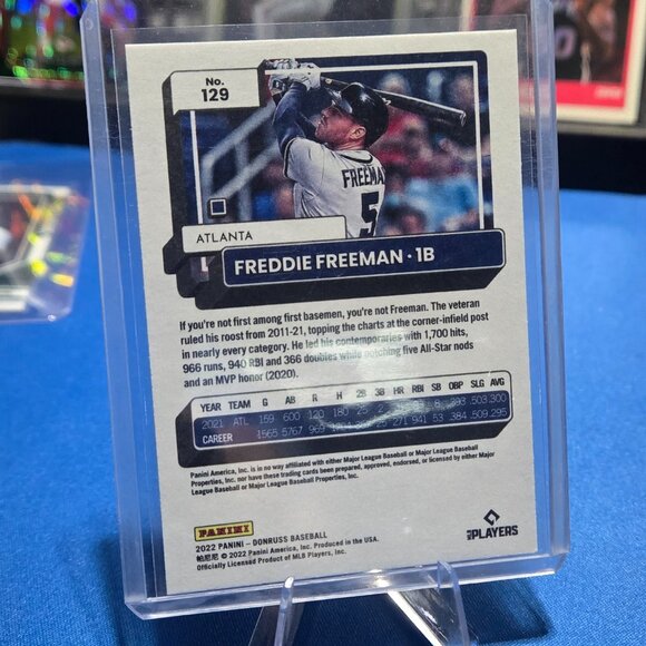 2022 Panini Donruss #129 Freddie Freeman Independence Day - Picture 2 of 2